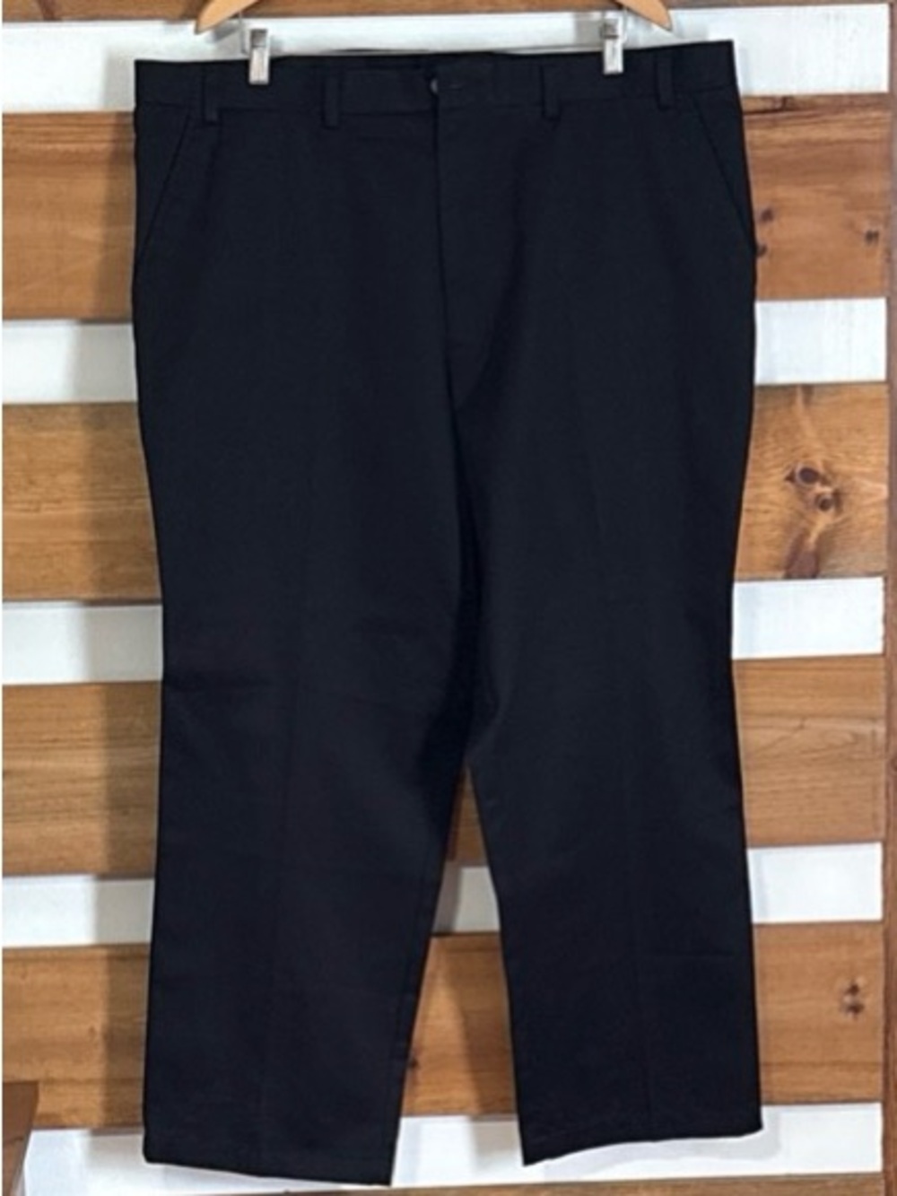 George Men's Causal Khakis Solid Black Straight Leg Regular Fit Size 44Wx30L